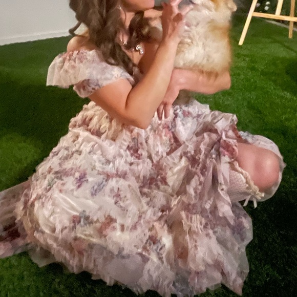 Floral gown - Picture 8 of 8